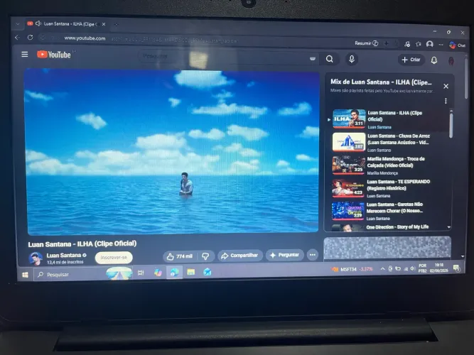 Notebook positivo 