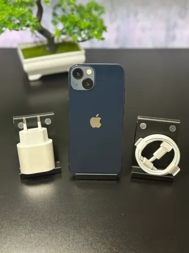 iPhone 13 128GB + 3 Meses de garantia.