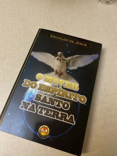 Livro O mover do Espírito Santo na Terra de Erivaldo de Jesus usado