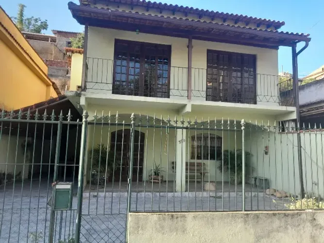 Casa Duplex com piscina 