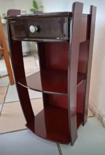 Mesinha de telefone com gaveta