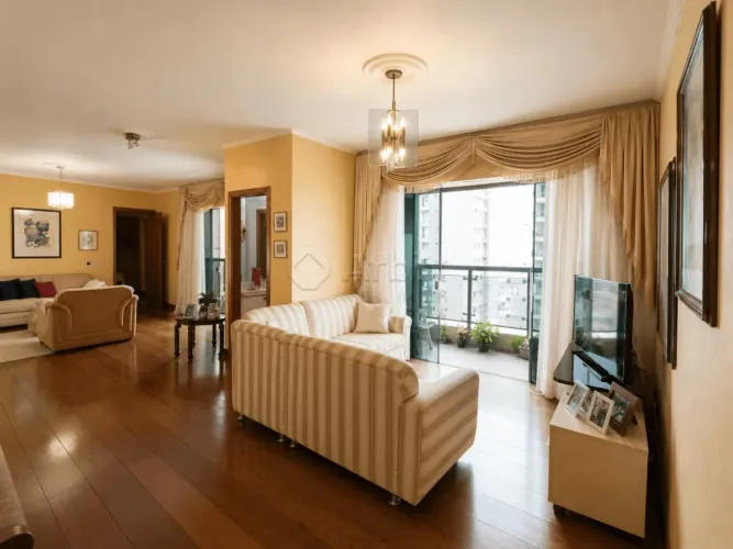 Apartamento à venda no Edifício Firenze em Americana/SP