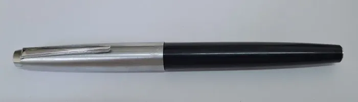 Caneta Tinteiro Johann Faber 66 Vintage - Preta e Prateada, Rara e Funcional