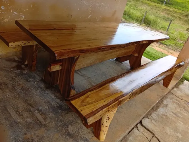 Mesa de madeira