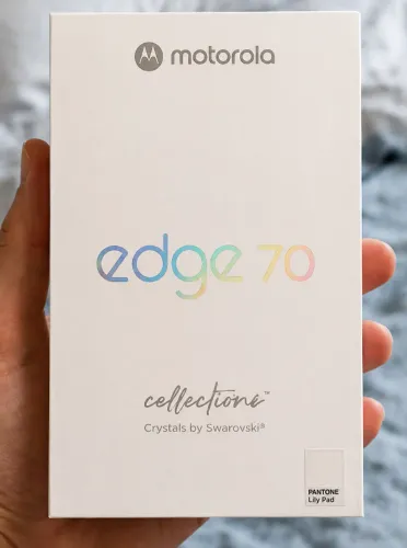 Motorola Edge 70 5g Crystals By Swarovski (LACRADO)