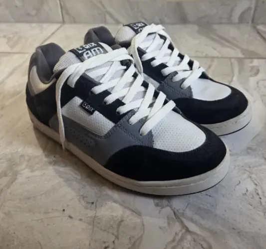 Qix Skate Retrô AM Original Nº 42 - Pouco Usado e Conservado