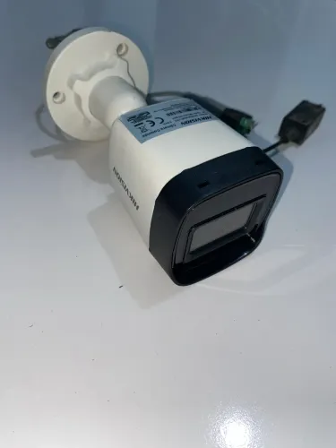 Câmera hikvision colorida 