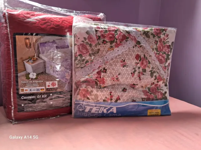 Vendo Lençol e colcha casal