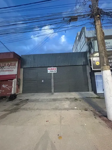 Alugo galpão e loja 
