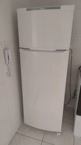 Geladeira Com Freezer Consul Crd37 Con Capacidad De 334l 127v -branco