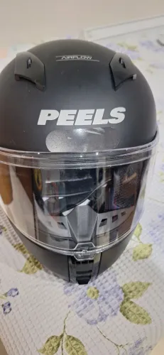 Capacete moto - usado poucas vezes