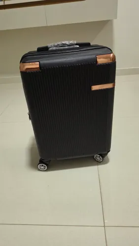 Mala para viagem, Nova/sem uso