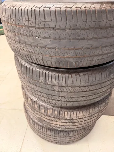 Pneu Bridgestone Dueler H/T 265/60/18