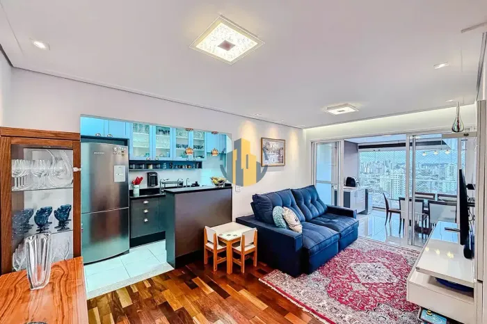 LINDO APARTAMENTO EM CONDOMÍNIO CLUBE