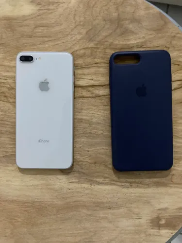 iPhone 8 Plus