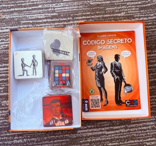 Jogo de Tabuleiro - Código Secreto: Imagens (Devir/CGE)