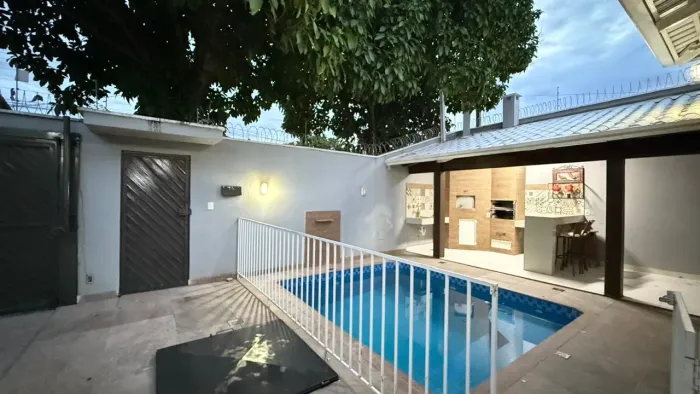 Casa térrea | 3 Quartos | Móveis planejados| Energia solar 