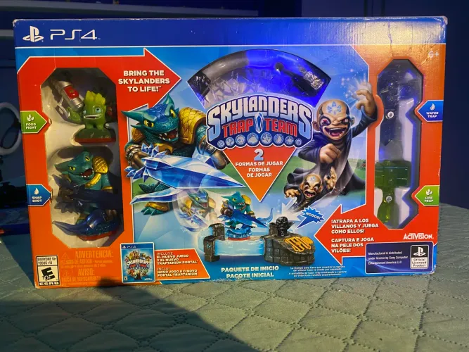 Skylanders Trap Team PS4 Completo + Portal + Traps + Personagens