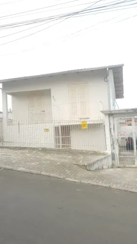 Alugo Kitnet Mobiliada Maquina de lavar, Agua e Luz incluso.<br> 