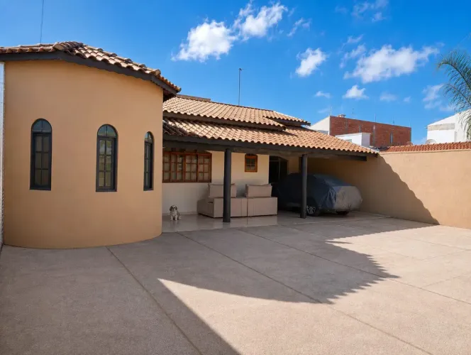 Casa com 2 dormitórios à venda, 141 m² por R$ 430.000,00 - Nova Conquista - São Manuel/SP