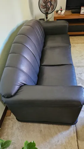 Sofá couríssimo