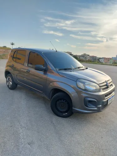 Fiat Uno Attractive 1.0 EVO Fire Flex 8V 5P 2021
