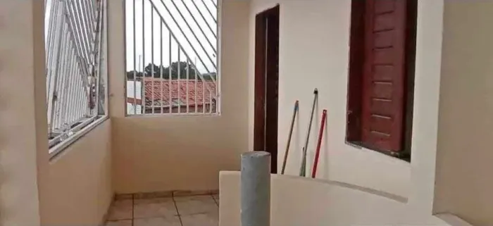Apartamento primeiro andar com dois quartos Bonsucesso Fortaleza