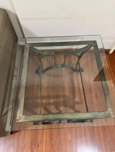 Mesa de canto vidro