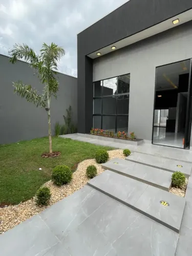 CASA DE ALTO PADRÃO SETOR SANTOS DUMONT