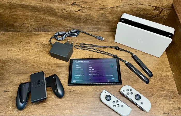 Nintendo Switch OLED 64GB