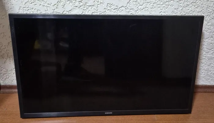 TV Samsung 32" LED HD - UN32J4290AG