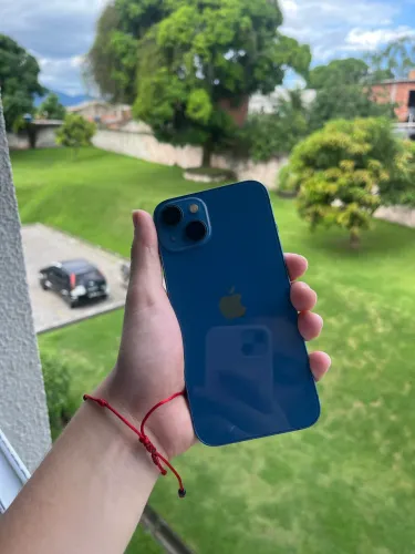 Vendo IPHONE 13 usado 