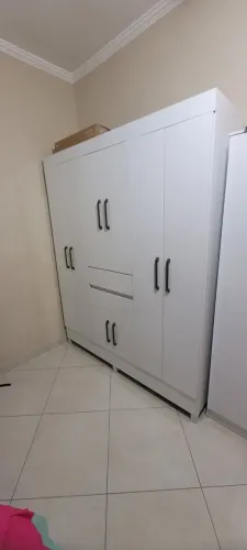 Guarda roupa infantil branco
