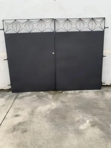 portão chapeado garagem 