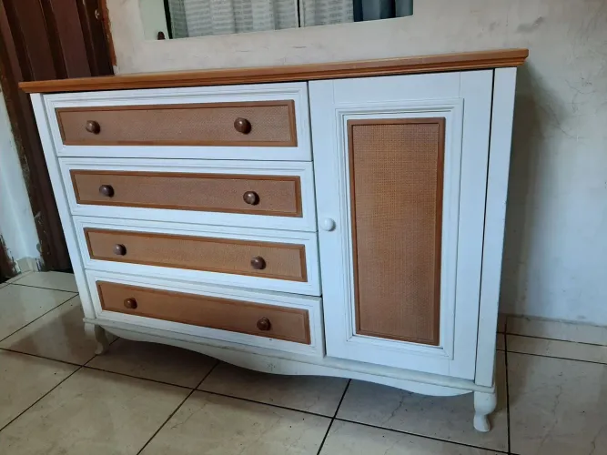 Cômoda madeira maciça