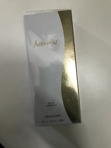 Perfume acordes no preço 230