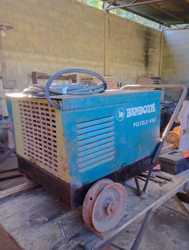 Máquina de solda