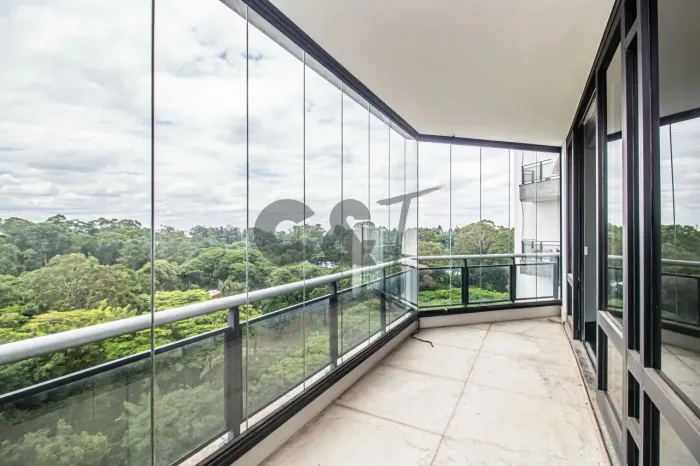 Apartamento - 5 Dormitórios (Suítes) à Venda ou para Alugar no Alto da Boa Vista - São Pau