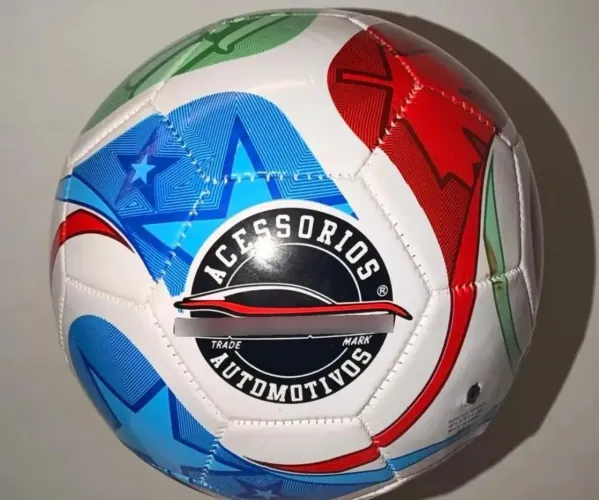 Bola de futebol couro sintético