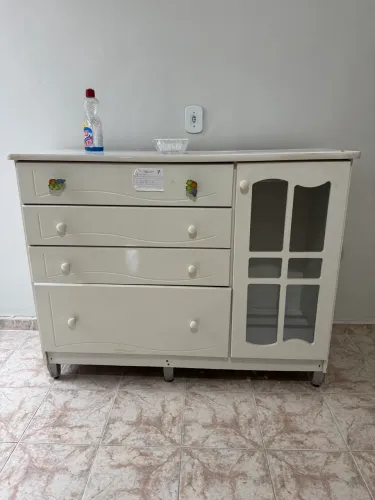 Oportunidade conjunto de estante branca