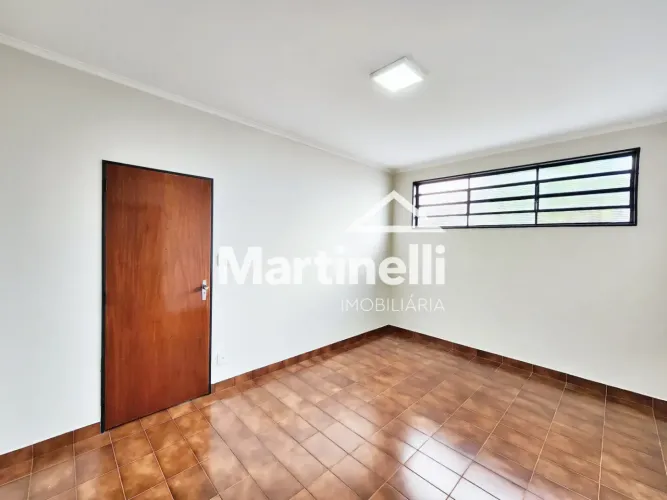 Sobrado à venda no Bairro Jardim Novo Mundo, próximo a Avenida Barão do Bananal - Ribeirão