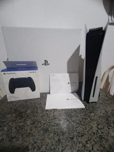 ps5 fat vai com um FC25 digital