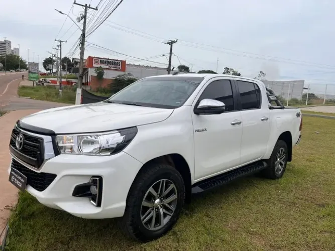 Toyota Hilux CD SRV 4X4 2.8 TDI Diesel Aut. 2020