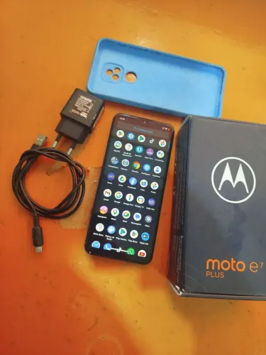 Celular novo na caixa original
