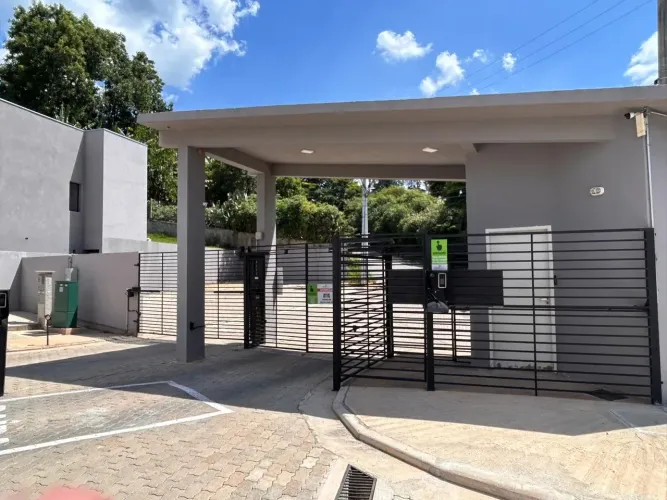 OPORTUNIDADE -condominio - casa toda mobiliada