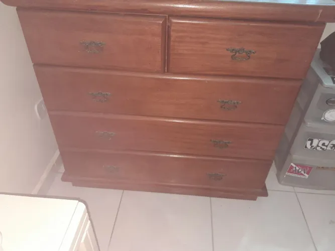 Cômoda 3 gaveta cerjeira 
