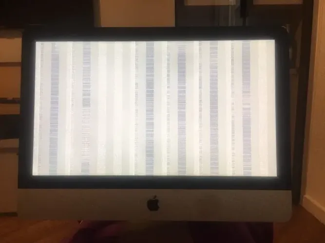 Mac 21,5" A1311 2011 - Para retirada de peças