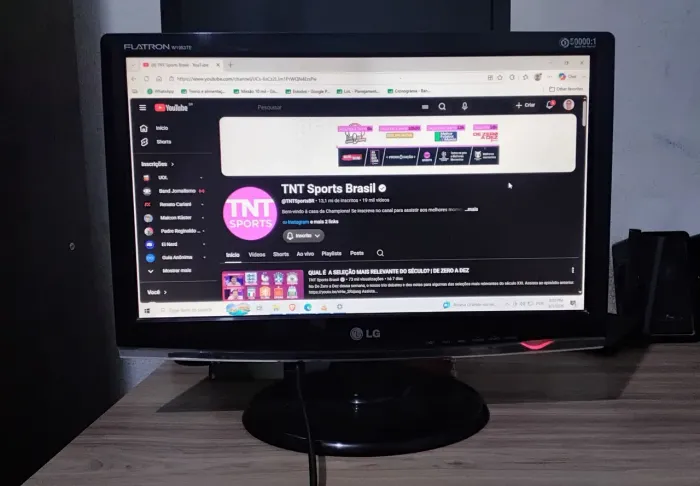 Monitor + teclado