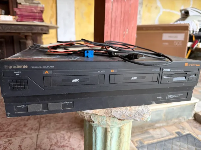 Computador Gradiente Expert DD Plus