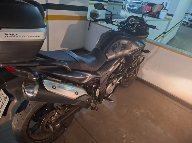 Vendo Vstron 650 2015